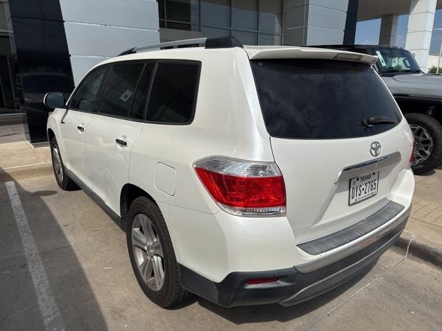 used 2011 Toyota Highlander car, priced at $6,777