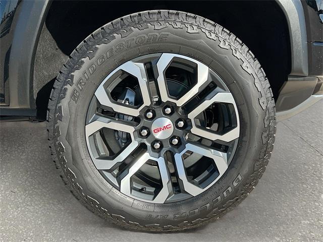 new 2024 GMC Canyon car, priced at $42,685