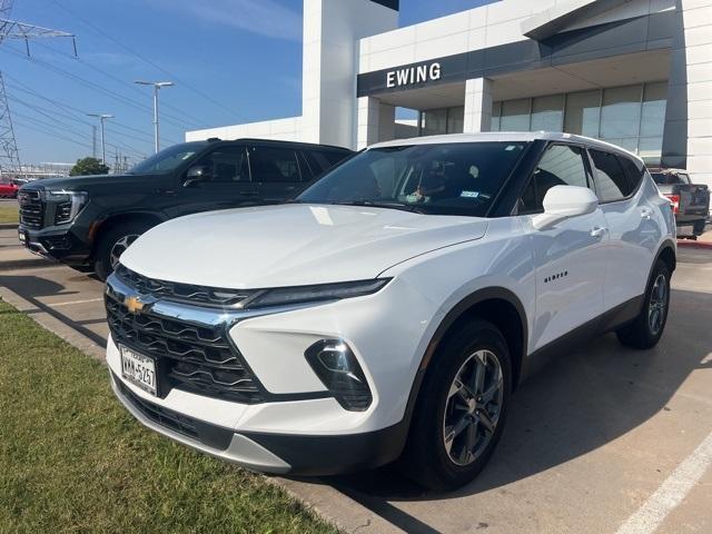 used 2025 Chevrolet Blazer car, priced at $26,594