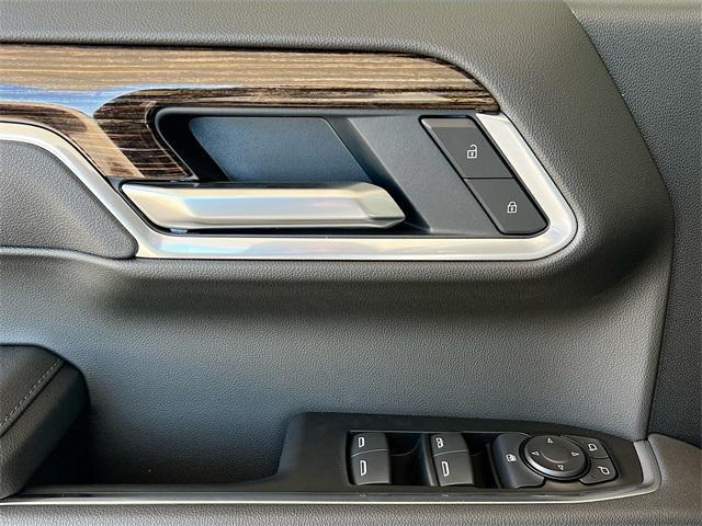 new 2026 GMC Sierra 1500 car, priced at $48,389