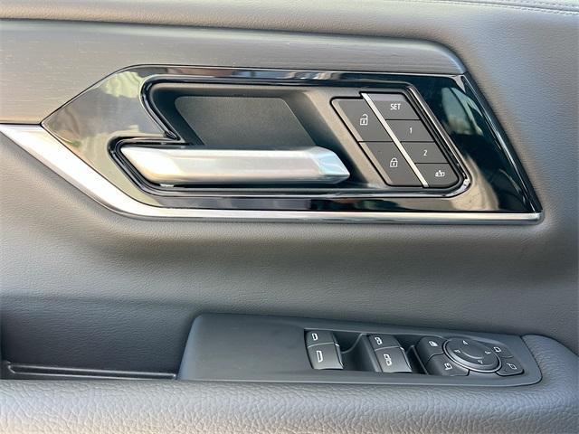 new 2025 GMC Yukon car, priced at $92,625