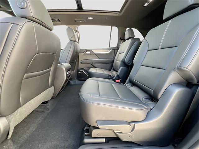 new 2025 GMC Acadia car, priced at $47,694