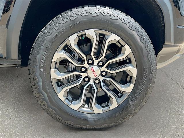 new 2025 GMC Canyon car
