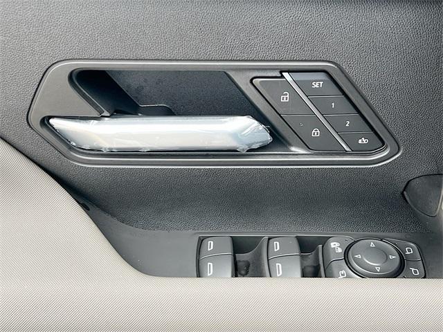 new 2025 GMC HUMMER EV SUV car, priced at $87,294