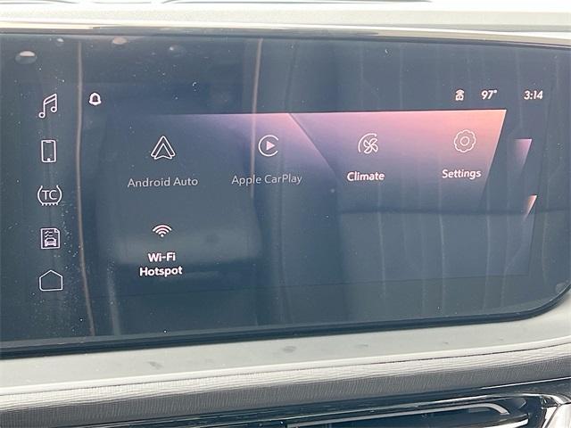 new 2025 Buick Envista car, priced at $31,285