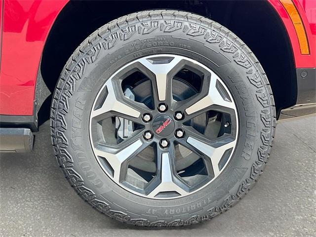 new 2025 GMC Yukon car, priced at $81,930