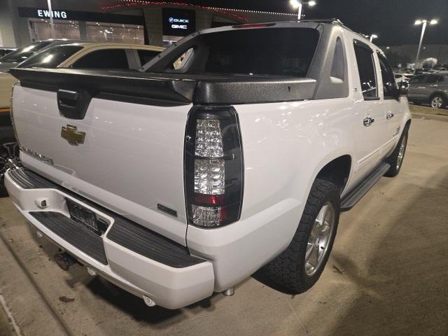 used 2011 Chevrolet Avalanche car, priced at $20,300