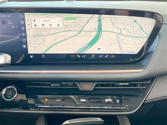 new 2025 Buick Envision car, priced at $40,300