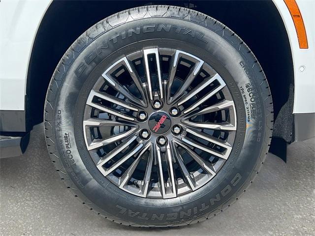 new 2025 GMC Yukon XL car, priced at $71,015