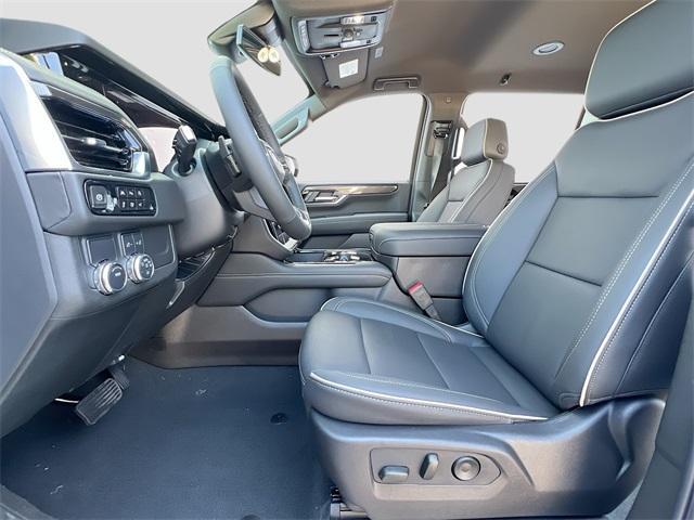 new 2025 GMC Yukon XL car, priced at $71,015