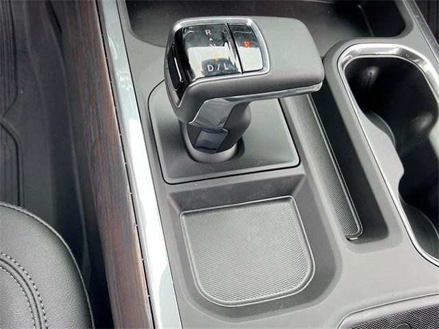 new 2025 GMC Sierra 1500 car, priced at $54,919