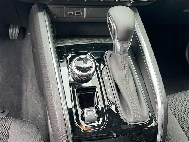 new 2025 GMC Canyon car, priced at $45,225