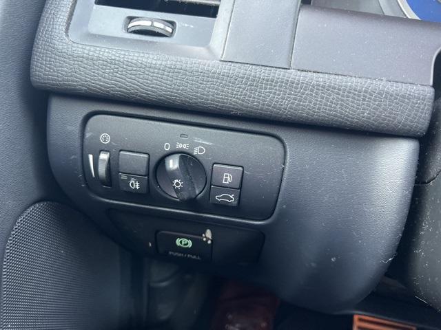 used 2011 Volvo XC60 car, priced at $5,600