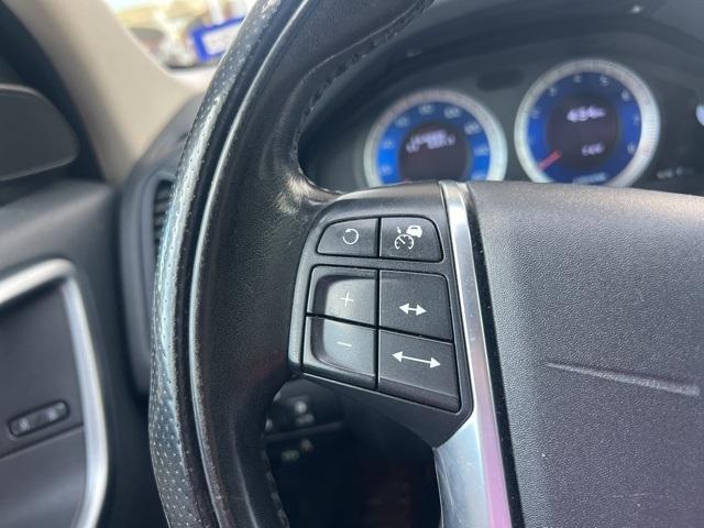 used 2011 Volvo XC60 car, priced at $5,600
