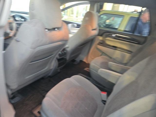 used 2015 Buick Enclave car, priced at $5,500