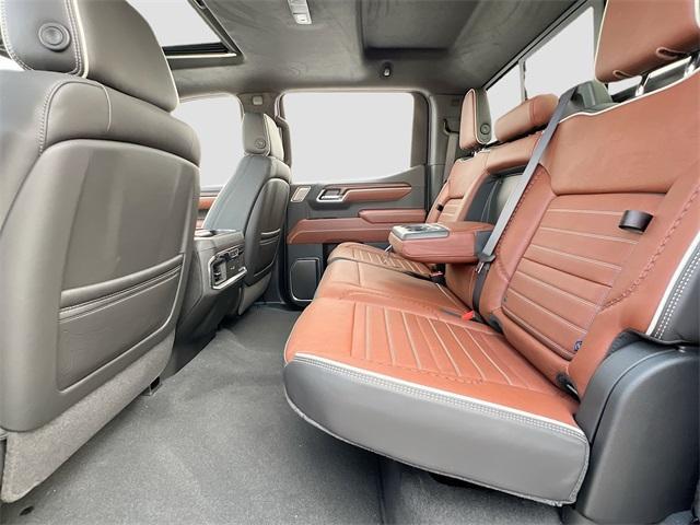 new 2025 GMC Sierra 1500 car, priced at $75,604