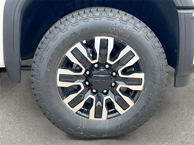new 2025 GMC Sierra 2500 car, priced at $90,661