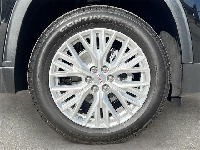 new 2025 GMC Acadia car, priced at $47,263
