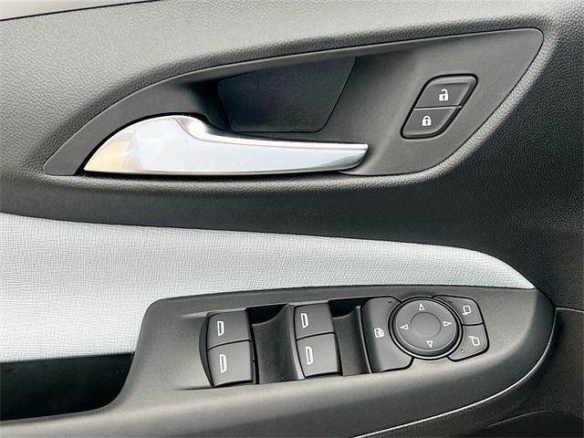new 2025 Buick Envista car, priced at $26,975