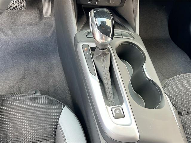 new 2025 Buick Envista car, priced at $26,975