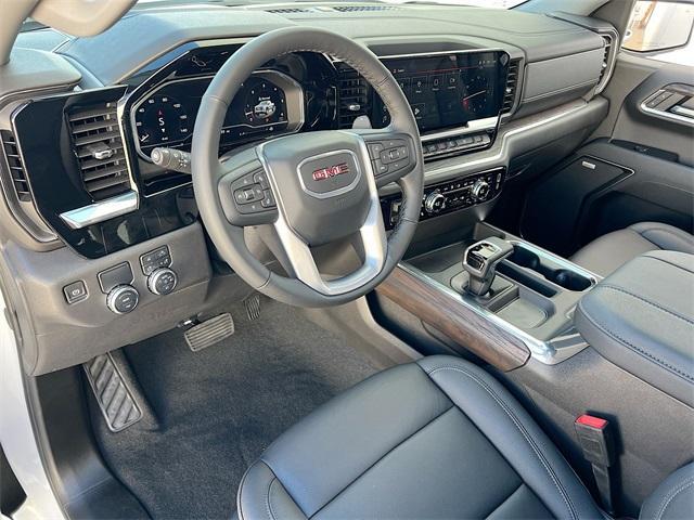 new 2025 GMC Sierra 1500 car, priced at $56,679