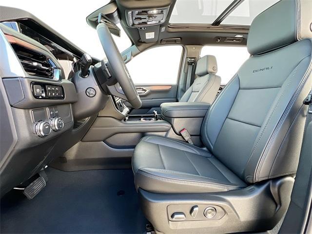 new 2025 GMC Yukon XL car, priced at $87,760