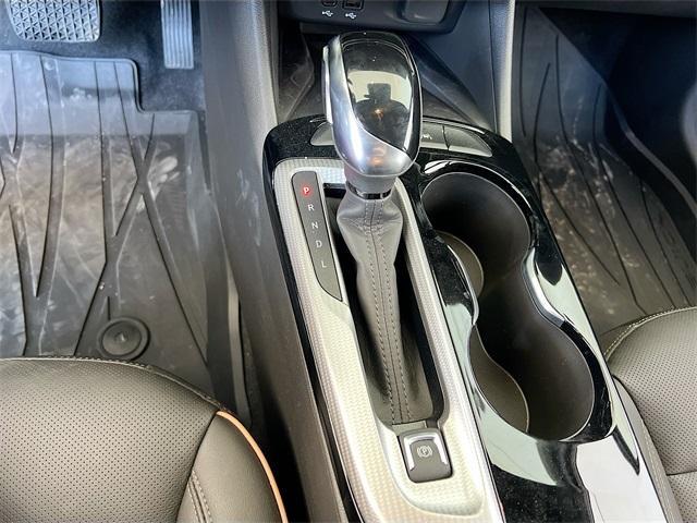 new 2024 Buick Envista car, priced at $30,655