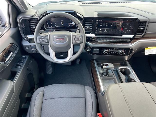 new 2024 GMC Sierra 1500 car, priced at $48,121