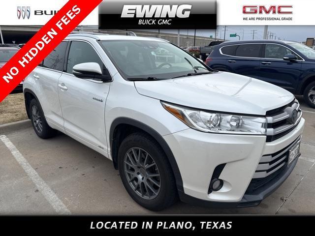 used 2018 Toyota Highlander Hybrid car, priced at $18,400