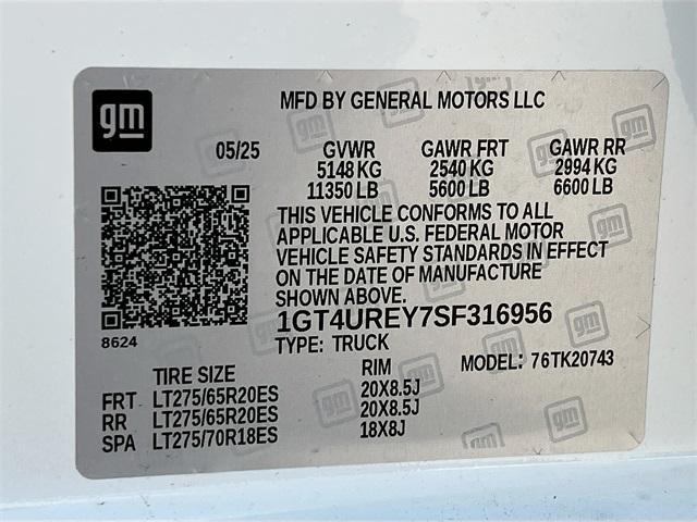 new 2025 GMC Sierra 2500 car, priced at $75,820