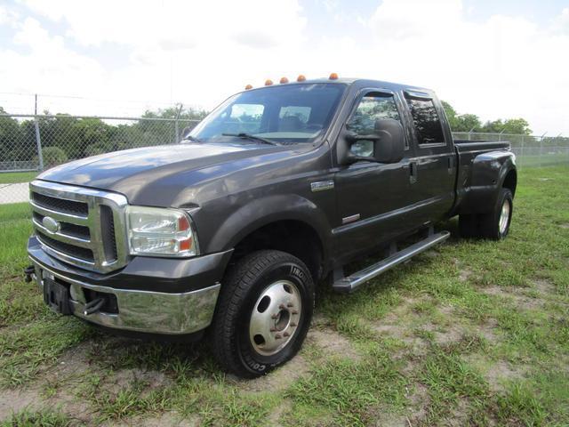 used 2005 Ford F-350 car, priced at $13,000