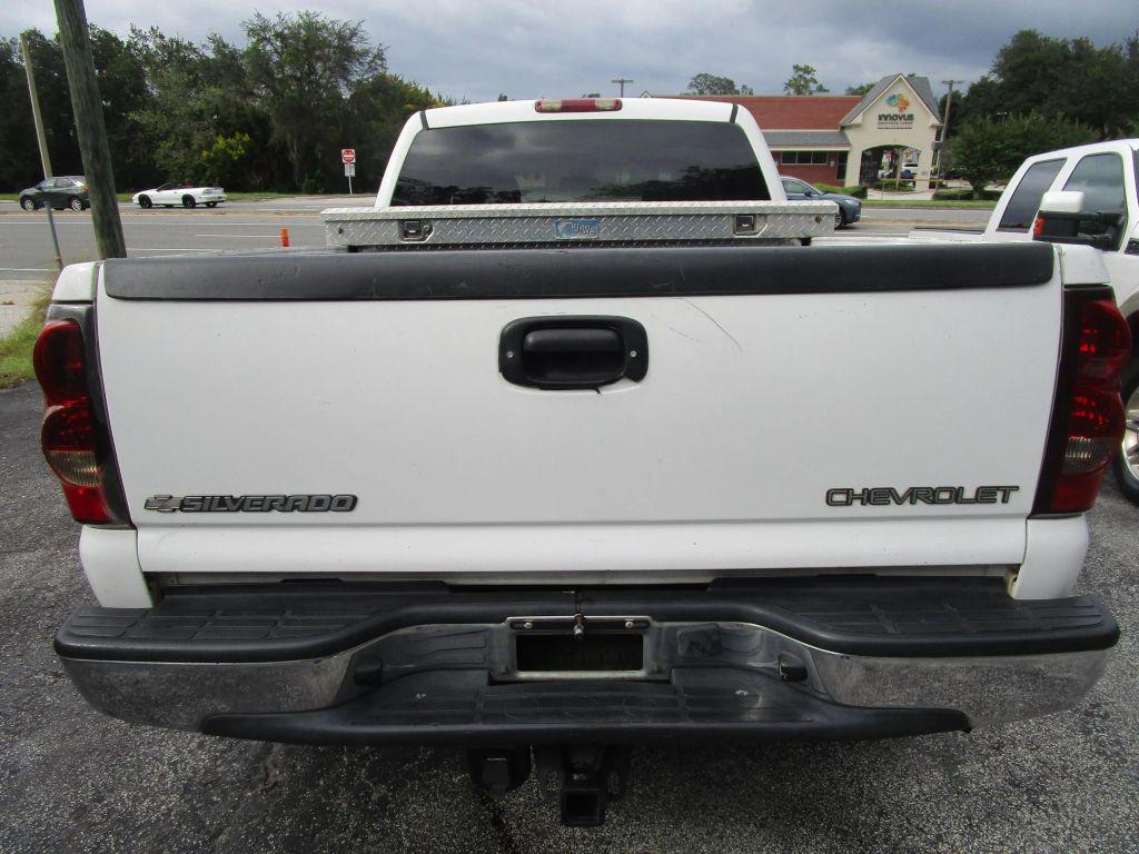 used 2005 Chevrolet Silverado 2500 car, priced at $12,500