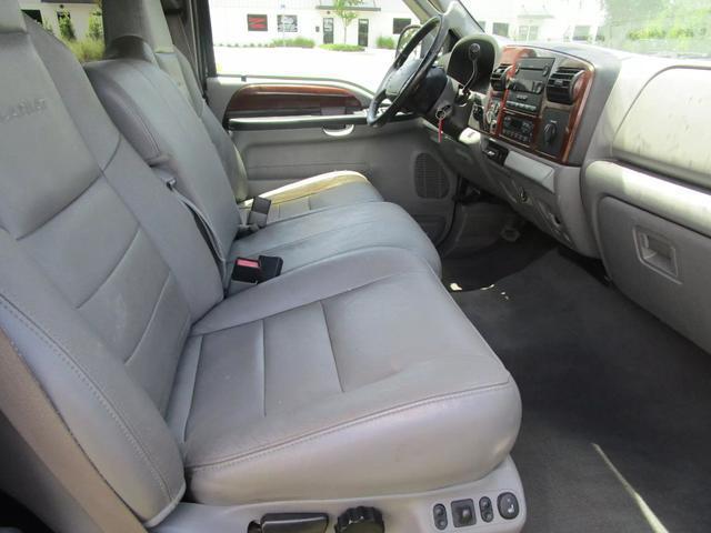 used 2006 Ford F-250 car, priced at $11,000