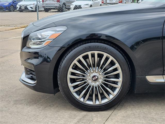 used 2020 Kia K900 car, priced at $19,996