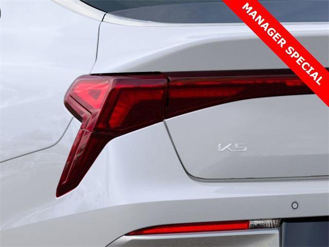 new 2025 Kia K5 car, priced at $27,688