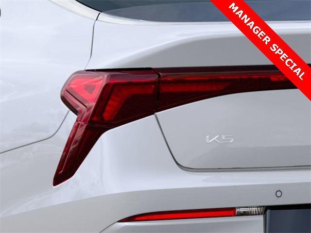 new 2025 Kia K5 car, priced at $28,626