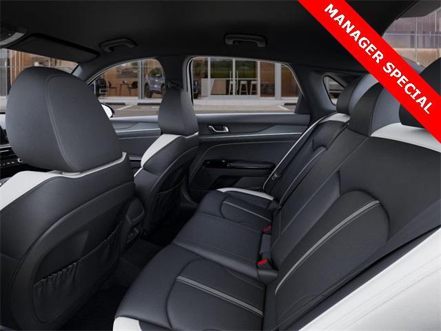 new 2025 Kia K5 car, priced at $28,626