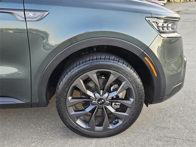 used 2021 Kia Sorento car, priced at $25,997