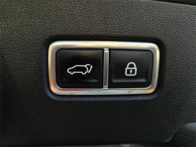 used 2021 Kia Sorento car, priced at $25,997