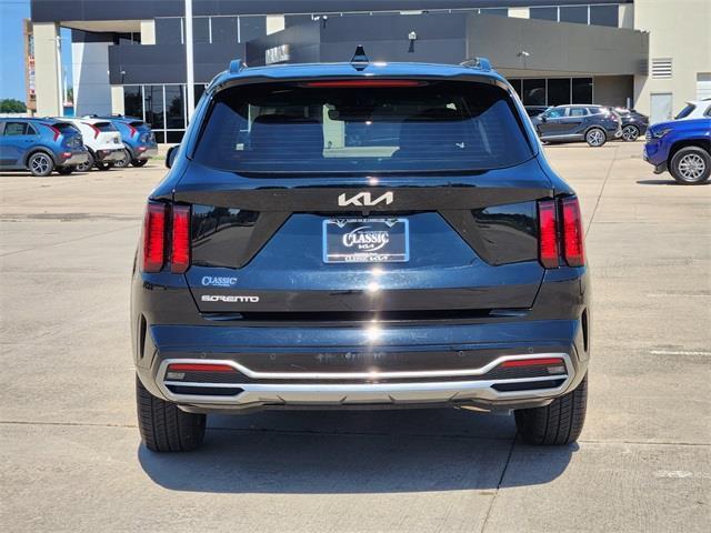 used 2023 Kia Sorento car, priced at $30,790