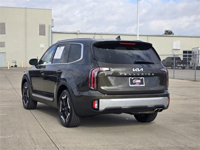 used 2024 Kia Telluride car, priced at $38,400