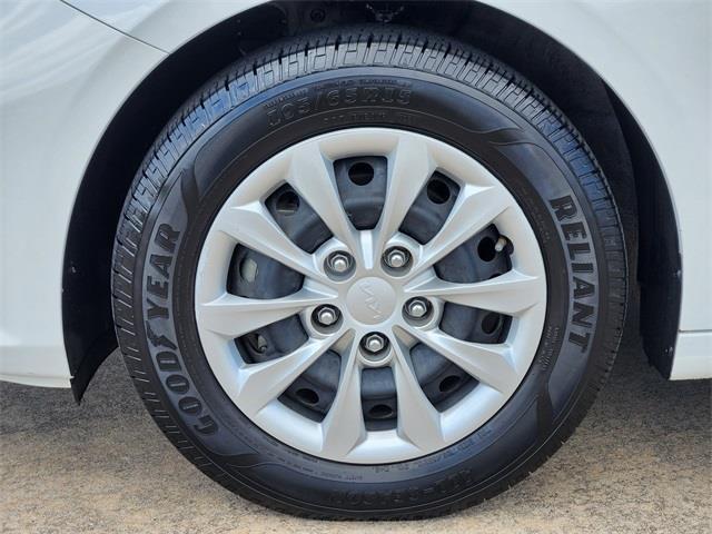 used 2023 Kia Forte car, priced at $16,062