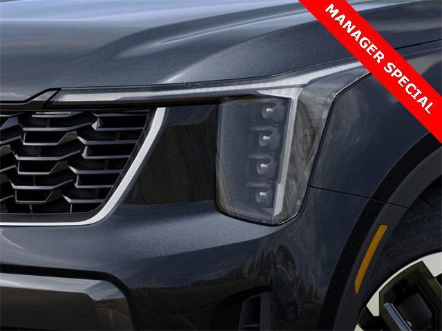 new 2025 Kia Sorento car, priced at $35,890
