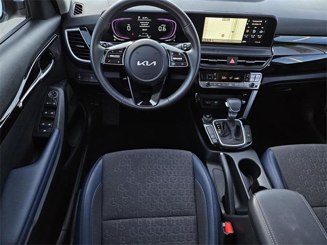 used 2025 Kia Seltos car, priced at $27,375