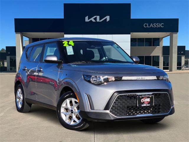 used 2024 Kia Soul car, priced at $16,931