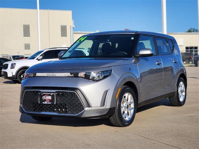 used 2024 Kia Soul car, priced at $16,931