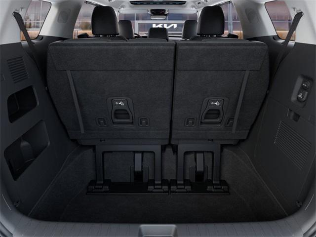 new 2025 Kia Carnival car, priced at $47,370
