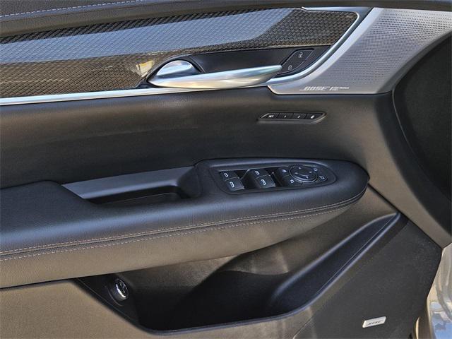 used 2020 Cadillac XT5 car, priced at $30,341