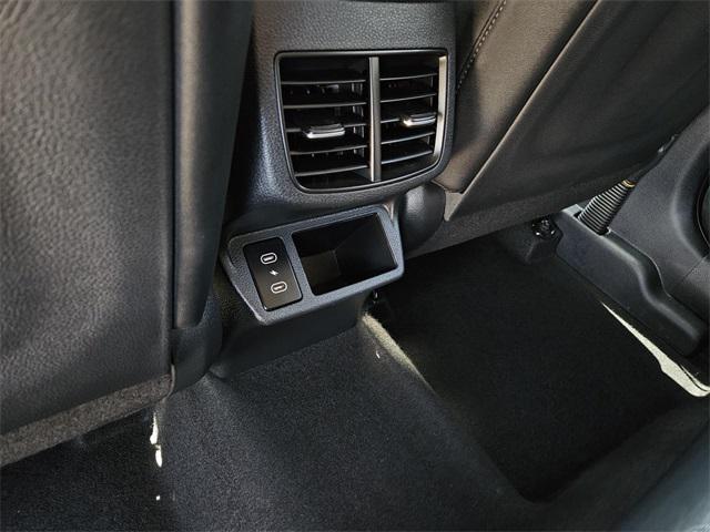 used 2025 Kia Seltos car, priced at $24,621