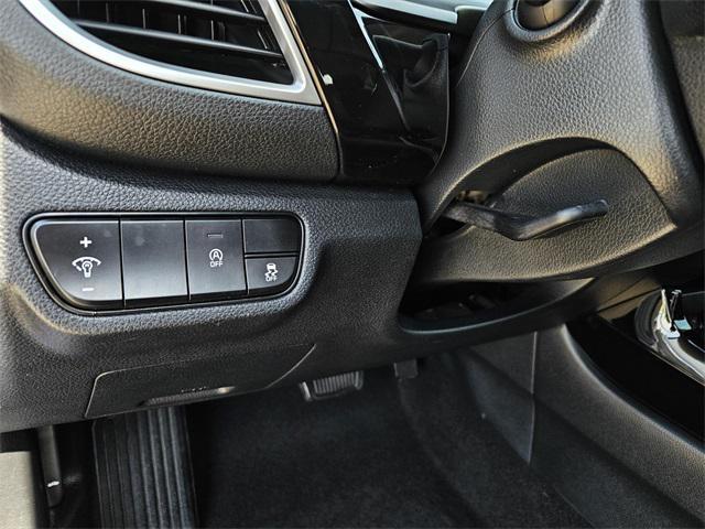 used 2025 Kia Seltos car, priced at $24,621